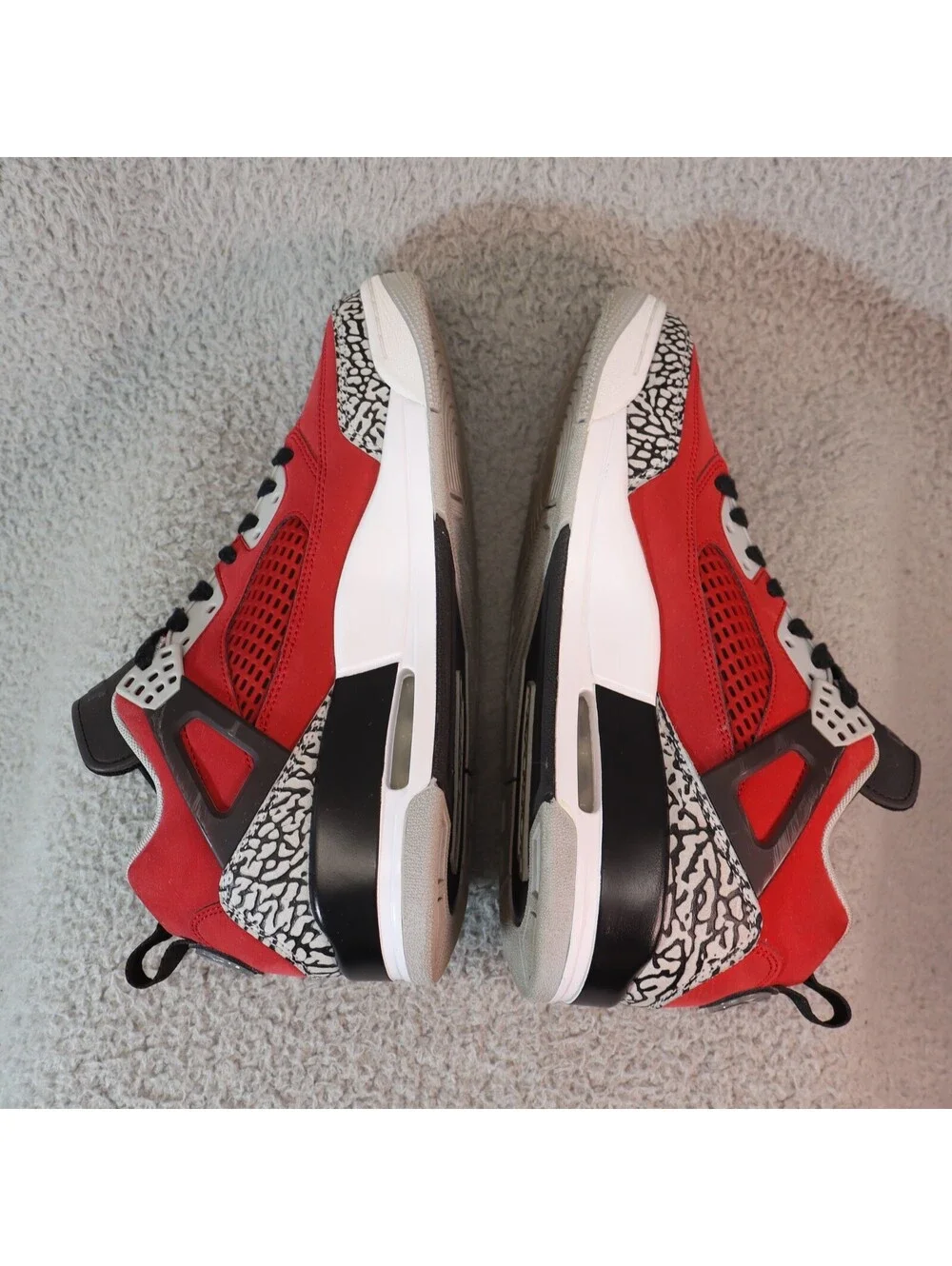 Jordan Spizike Low Toro Men 9.5 Red Black Shoes Bred VGUC